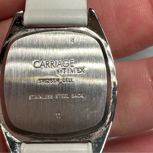 Carriage by timex white leather watch band - Picture 5 of 13